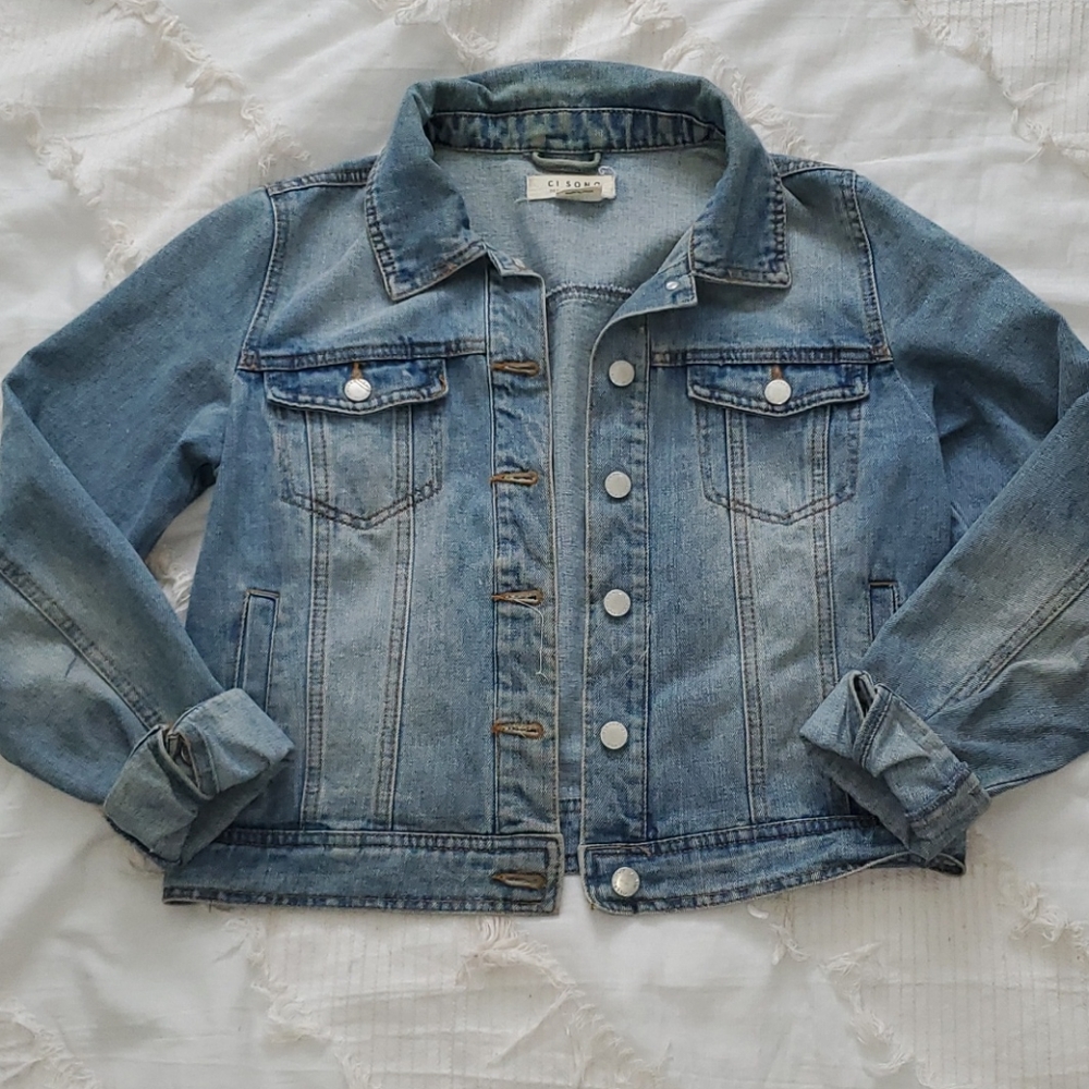 Light Wash Denim Jacket